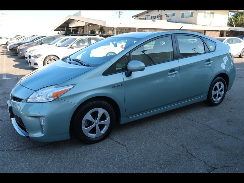 2014 Toyota Prius Two