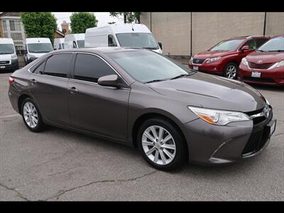 2015 Toyota Camry SE Sedan