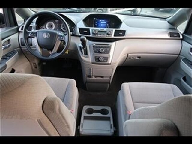 2016 Honda Odyssey LX  