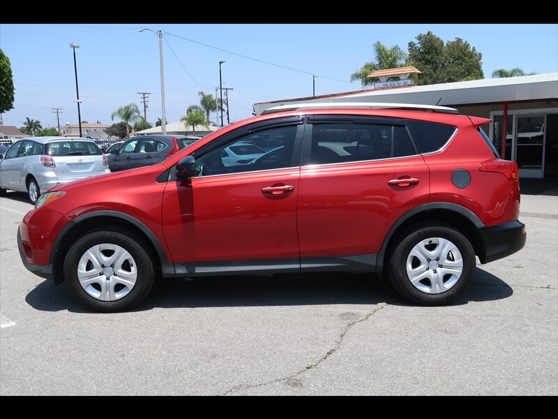 2013 Toyota RAV4 LE  