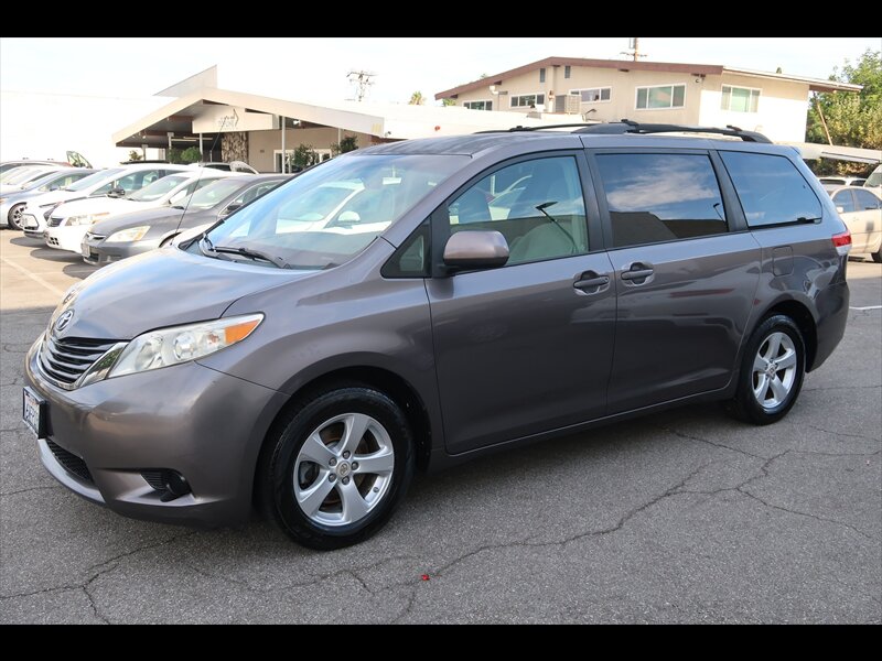 2012 Toyota Sienna