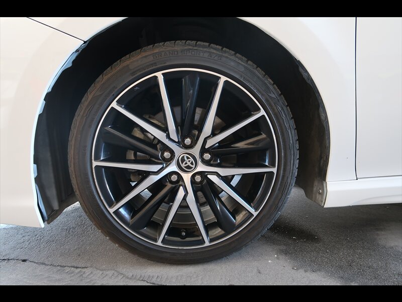 2021 Toyota Camry SE photo 40