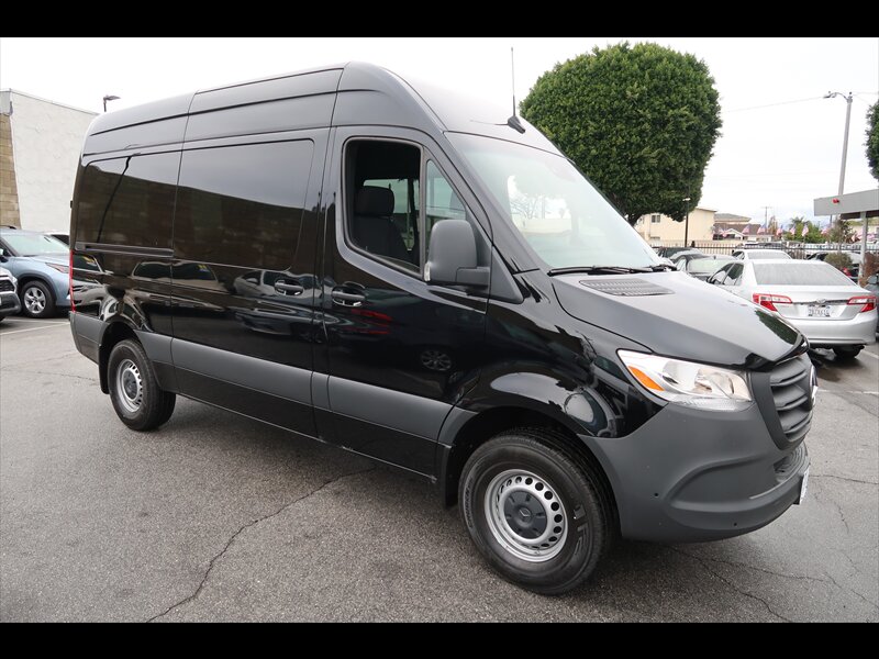 2024 Mercedes-Benz Sprinter 2500  