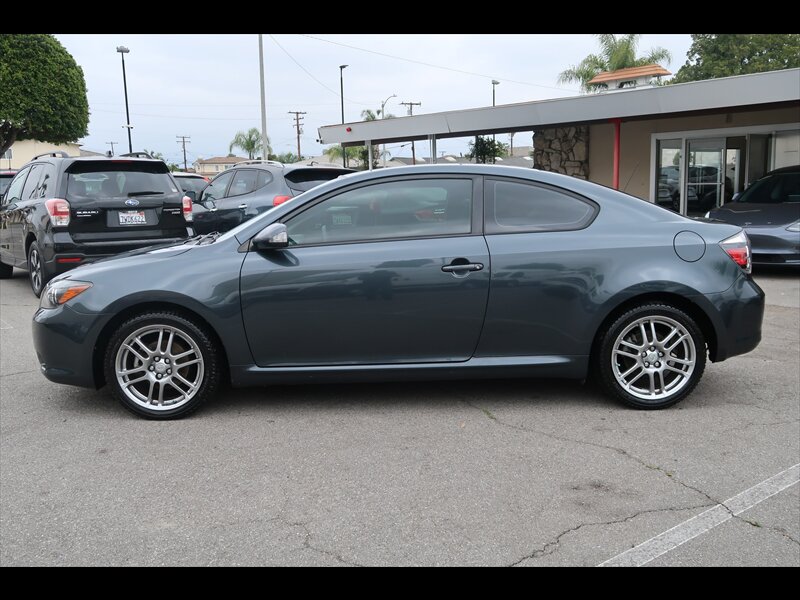 2010 Scion tC  