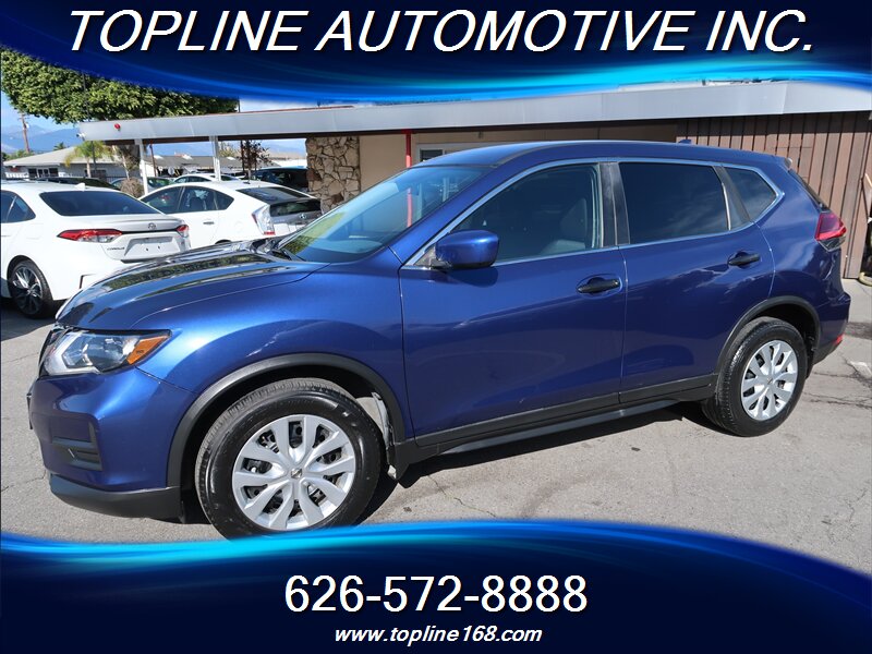 2017 Nissan Rogue S  