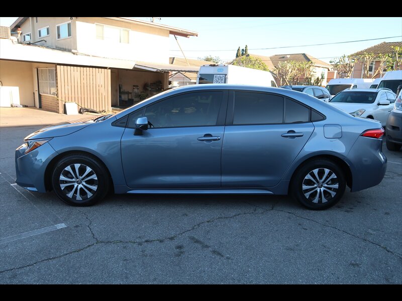 2022 Toyota Corolla Hybrid LE  