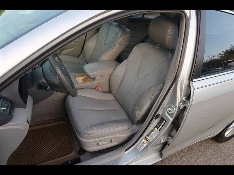 2007 Toyota Camry XLE - Photo 17