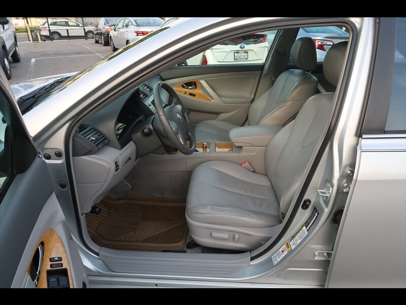 2007 Toyota Camry XLE - Photo 16