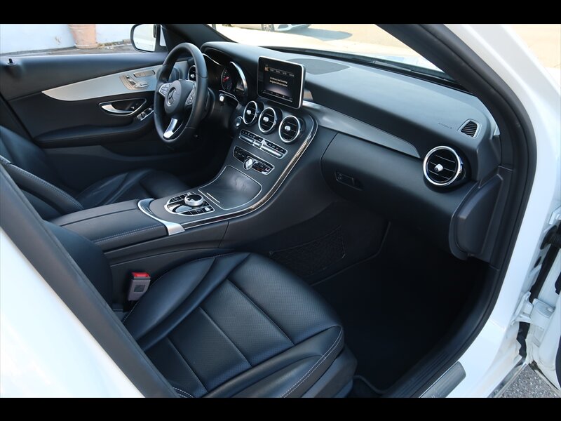 2018 Mercedes-Benz C 300  