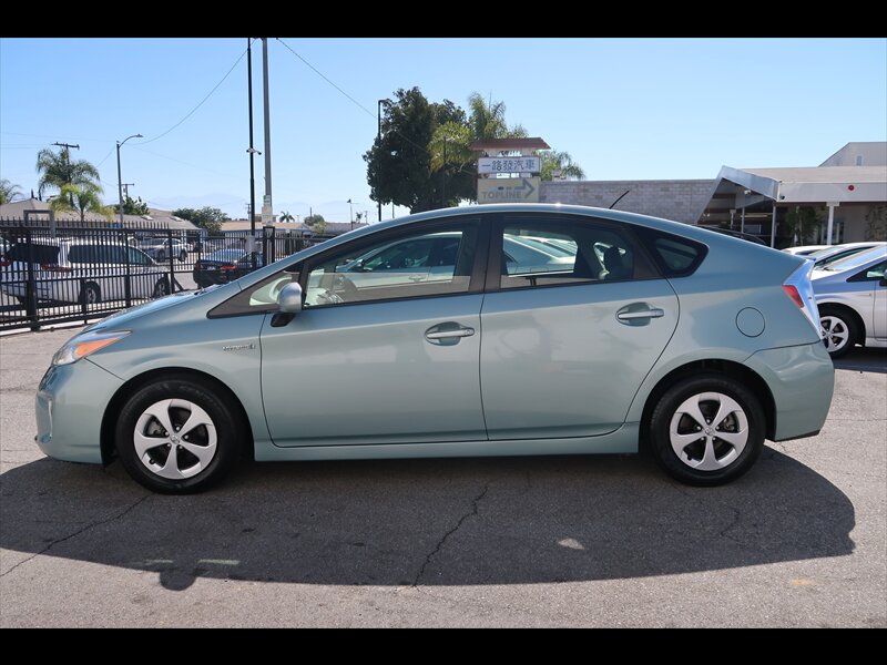 2014 Toyota Prius Two  