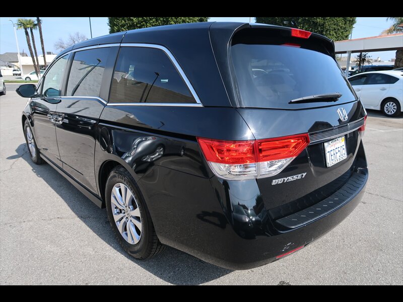 2014 Honda Odyssey EX photo 5