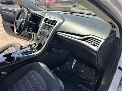 2016 Ford Fusion SE   - Photo 15 - Stanton, CA 90680