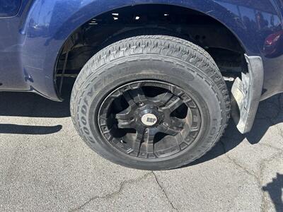 2007 Nissan Frontier SE   - Photo 10 - Long Beach, CA 90805