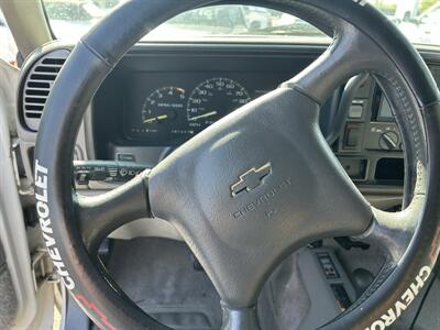 1995 Chevrolet K3500 Silverado 4dr K3500 Silverado   - Photo 26 - Stanton, CA 90680