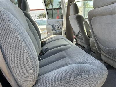 1995 Chevrolet K3500 Silverado 4dr K3500 Silverado   - Photo 15 - Stanton, CA 90680