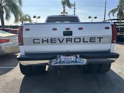 1995 Chevrolet K3500 Silverado 4dr K3500 Silverado   - Photo 6 - Stanton, CA 90680