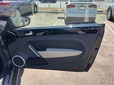 2013 Volkswagen Beetle Convertible 2.5L 50s Edition  50s Edition - Photo 16 - Stanton, CA 90680