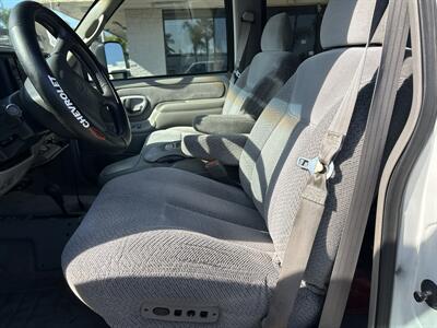 1995 Chevrolet K3500 Silverado 4dr K3500 Silverado   - Photo 12 - Stanton, CA 90680