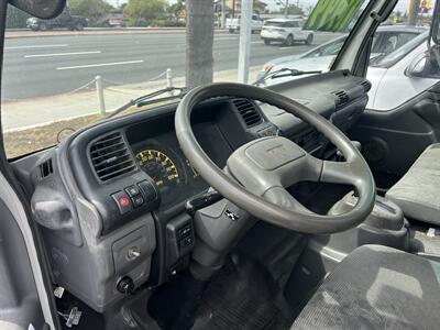 2005 ISUZU NPR Stakebed   - Photo 10 - Stanton, CA 90680