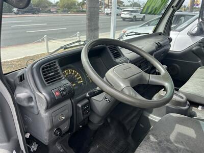 2005 ISUZU NPR   - Photo 10 - Stanton, CA 90680