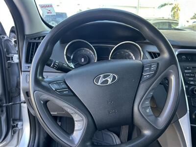 2014 Hyundai SONATA GLS   - Photo 20 - Long Beach, CA 90805