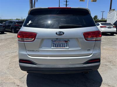 2017 Kia Sorento LX - Photo 5 - Stanton, CA 90680