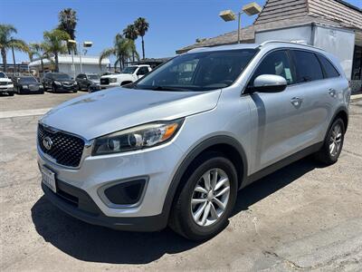 2017 Kia Sorento LX - Photo 1 - Stanton, CA 90680