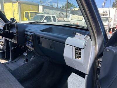1990 Ford F-350 XLT Lariat - Photo 13 - Stanton, CA 90680