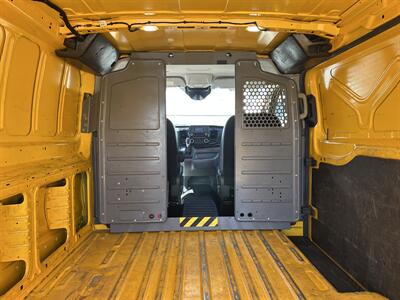 2021 Ford Transit 150   - Photo 12 - Long Beach, CA 90805