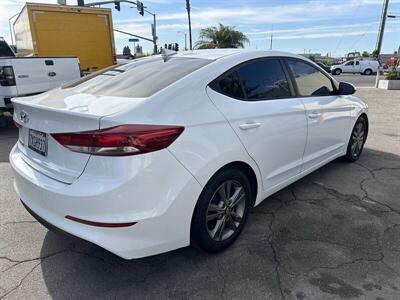 2017 Hyundai ELANTRA SE   - Photo 5 - Long Beach, CA 90805