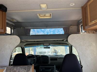 2000 TIOGA 24D RV   - Photo 8 - Stanton, CA 90680