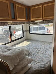 2000 TIOGA 24D RV   - Photo 13 - Stanton, CA 90680