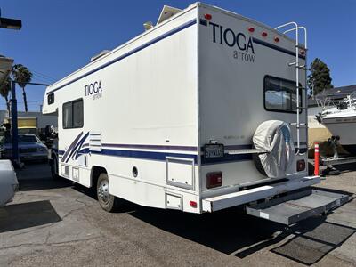 2000 TIOGA 24D RV   - Photo 4 - Stanton, CA 90680