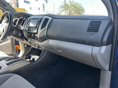 2014 Toyota Tacoma PreRunner   - Photo 15 - Long Beach, CA 90805