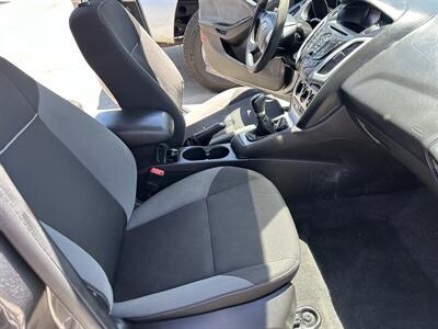 2014 Ford Focus SE   - Photo 10 - Long Beach, CA 90805