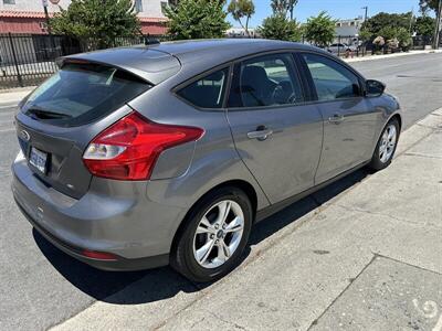 2014 Ford Focus SE   - Photo 19 - Long Beach, CA 90805