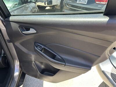 2014 Ford Focus SE   - Photo 7 - Long Beach, CA 90805