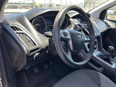 2014 Ford Focus SE   - Photo 16 - Long Beach, CA 90805