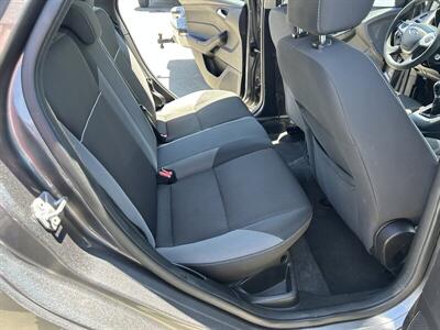 2014 Ford Focus SE   - Photo 11 - Long Beach, CA 90805