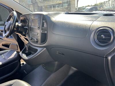 2020 Mercedes-Benz Metris Passenger   - Photo 13 - Stanton, CA 90680