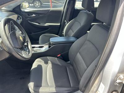 2020 Chevrolet Malibu LT   - Photo 9 - Stanton, CA 90680