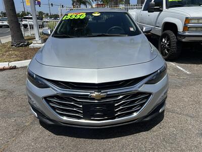 2020 Chevrolet Malibu LT   - Photo 3 - Stanton, CA 90680