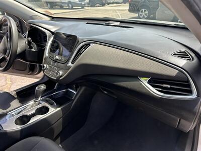 2020 Chevrolet Malibu LT - Photo 14 - Stanton, CA 90680
