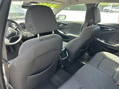 2020 Chevrolet Malibu LT   - Photo 10 - Stanton, CA 90680