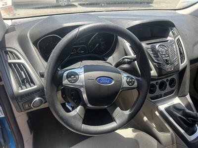2014 Ford Focus SE   - Photo 5 - Stanton, CA 90680
