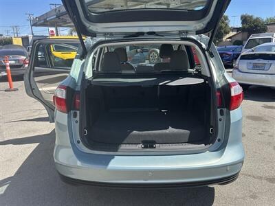 2014 Ford C-MAX Hybrid SE   - Photo 17 - Long Beach, CA 90805