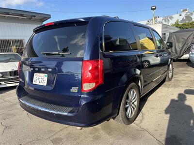 2014 Dodge Grand Caravan SXT   - Photo 4 - Long Beach, CA 90805