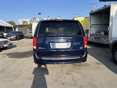 2014 Dodge Grand Caravan SXT   - Photo 5 - Stanton, CA 90680