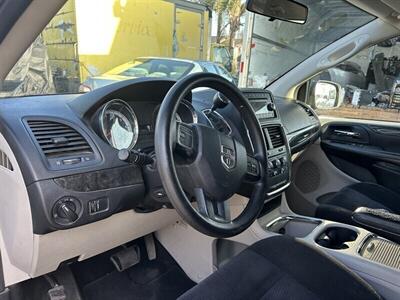 2014 Dodge Grand Caravan SXT   - Photo 7 - Stanton, CA 90680