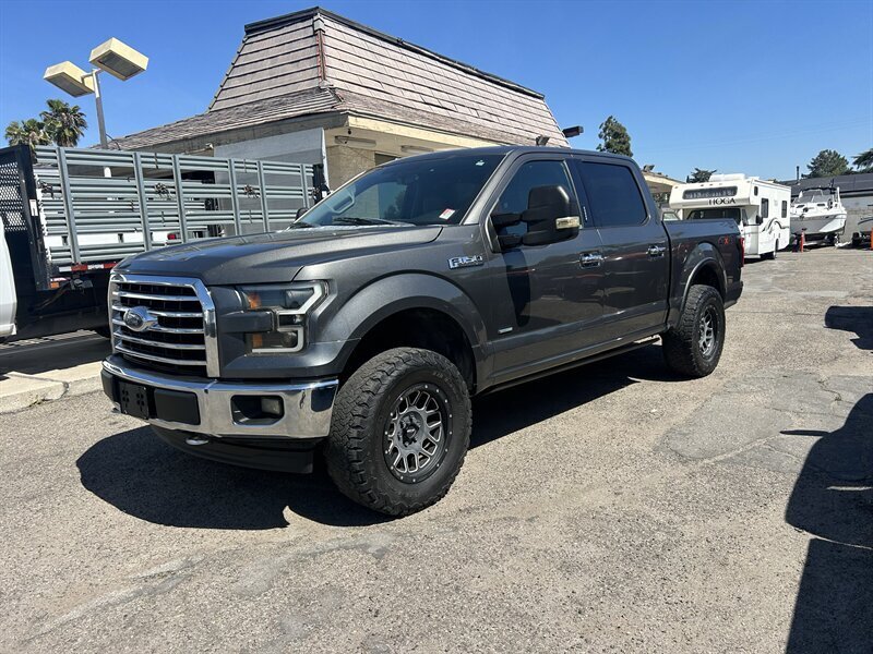 2017 Ford F-150 XLT  